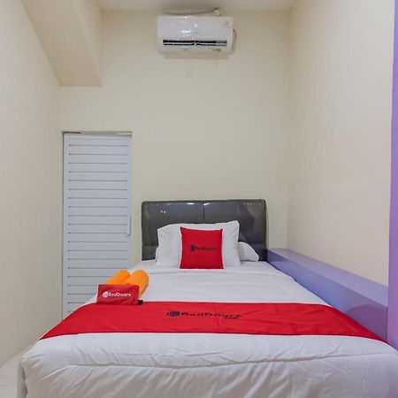 Reddoorz Near Trans Studio Bandung 3 Εξωτερικό φωτογραφία